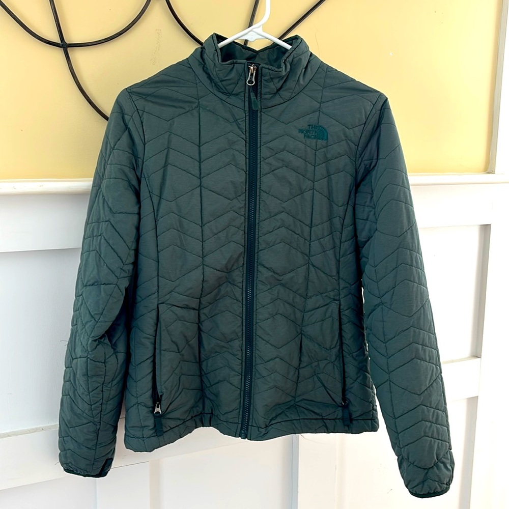 Women’s North Face jacket